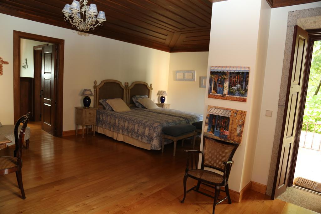 Quinta Dos Castanheiros Bed And Breakfast Ponte de Lima Phòng bức ảnh