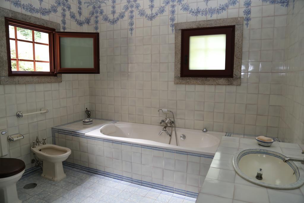 Quinta Dos Castanheiros Bed And Breakfast Ponte de Lima Phòng bức ảnh